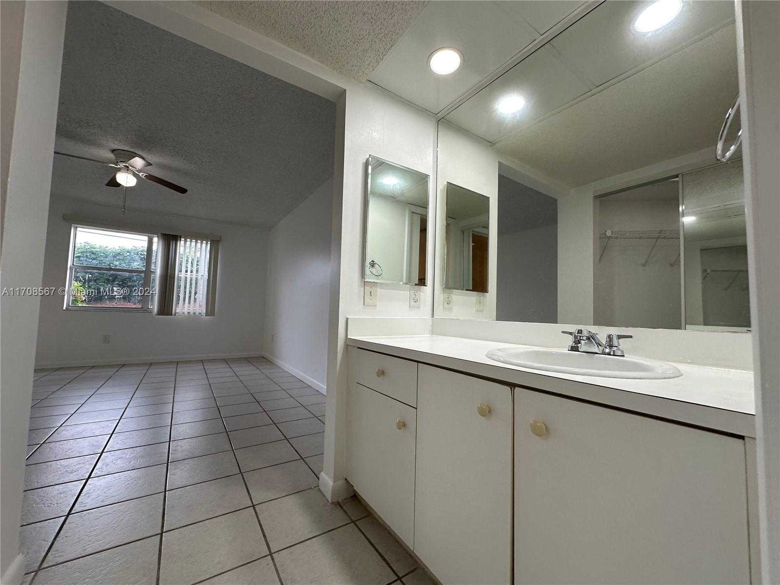 Small Image of 2271 SOUTH EAST 27TH DR #104-F, Homestead Number 13