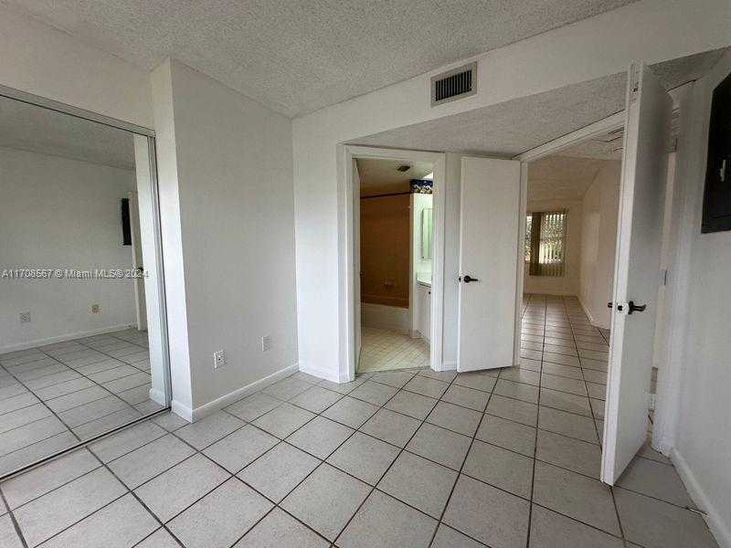 Small Image of 2271 SOUTH EAST 27TH DR #104-F, Homestead Number 15