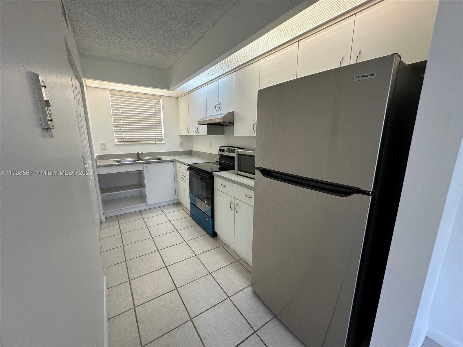 Small Image of 2271 SOUTH EAST 27TH DR #104-F, Homestead Number 22