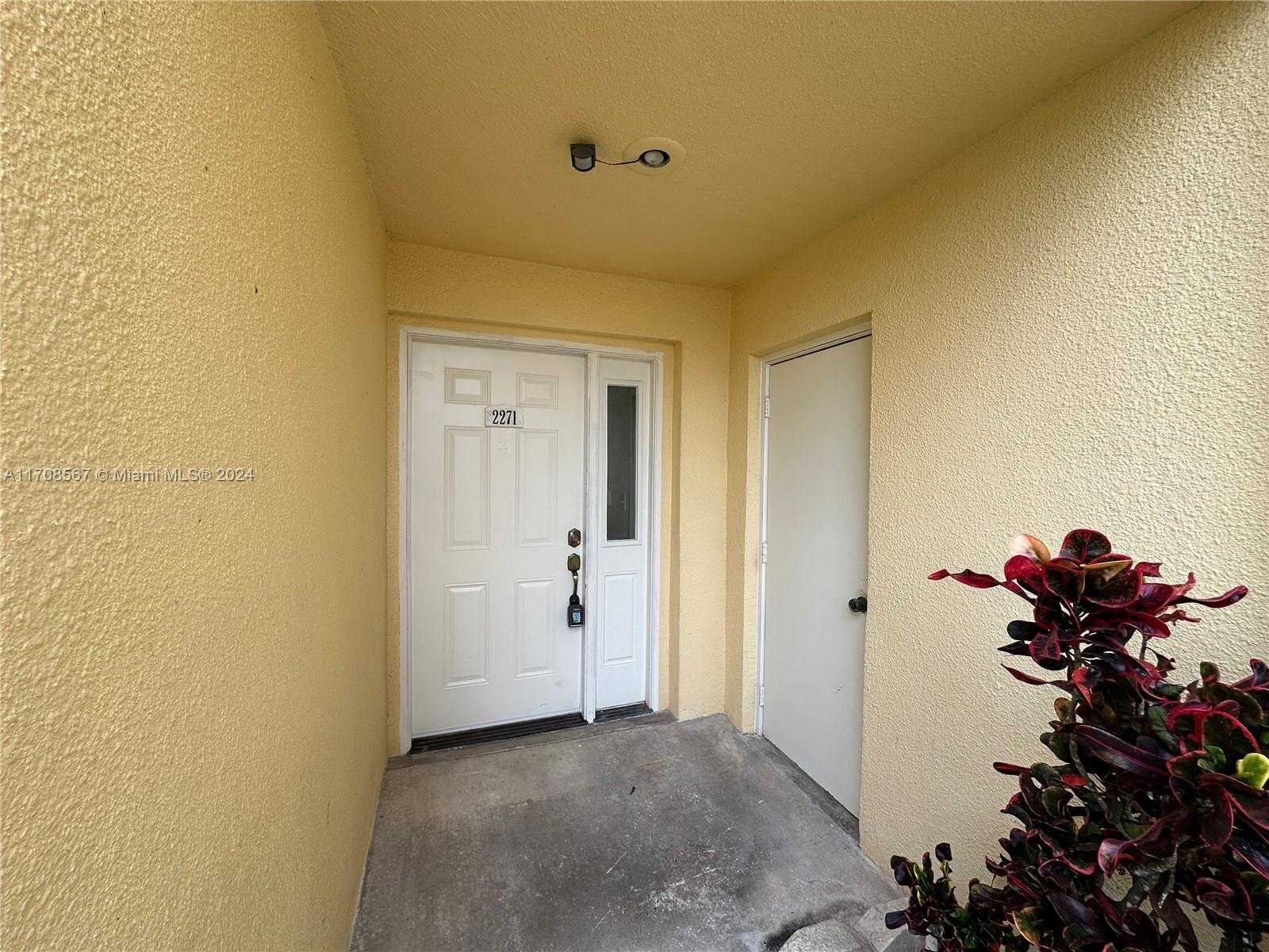 Small Image of 2271 SOUTH EAST 27TH DR #104-F, Homestead Number 4