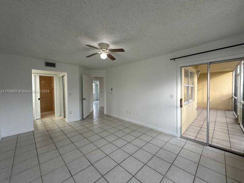 Small Image of 2271 SOUTH EAST 27TH DR #104-F, Homestead Number 9