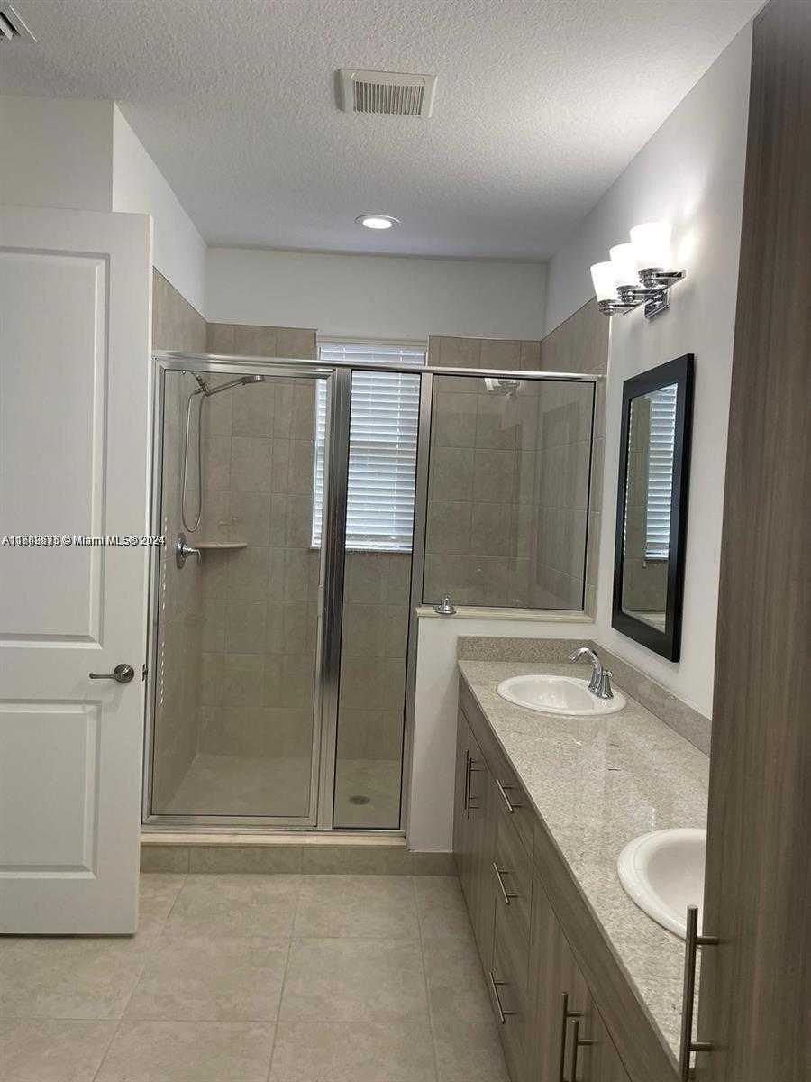 Small Image of 20962 NORTH WEST 1ST DR #20962, Pembroke Pines Number 11