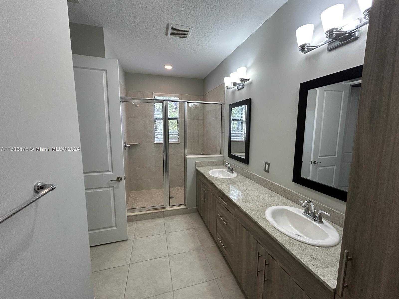 Small Image of 20962 NORTH WEST 1ST DR #20962, Pembroke Pines Number 12