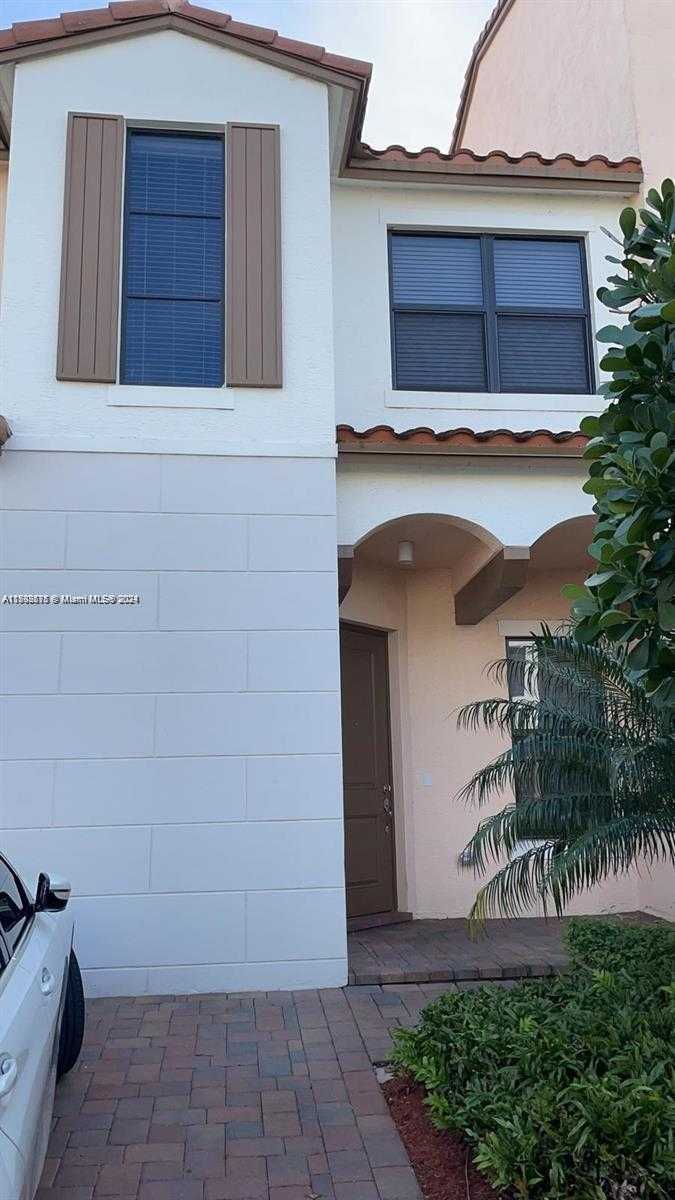 Small Image of 20962 NORTH WEST 1ST DR #20962, Pembroke Pines Number 3