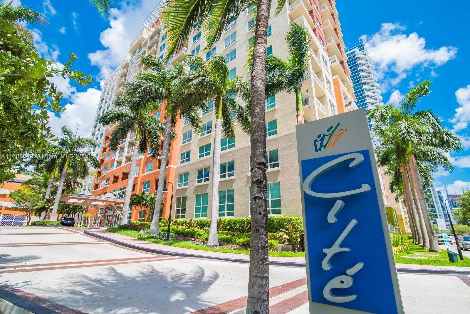 Small Image of 2000 NORTH BAYSHORE DR #1502, Miami Number 31