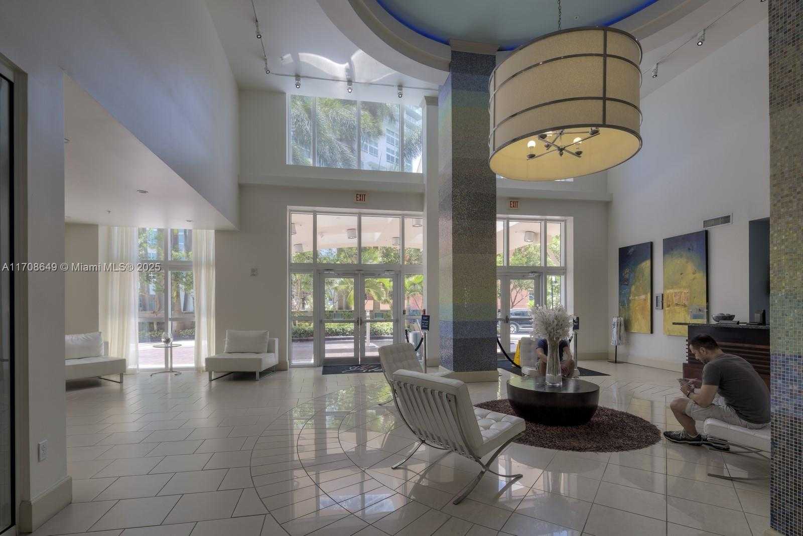 Small Image of 2000 NORTH BAYSHORE DR #1502, Miami Number 33