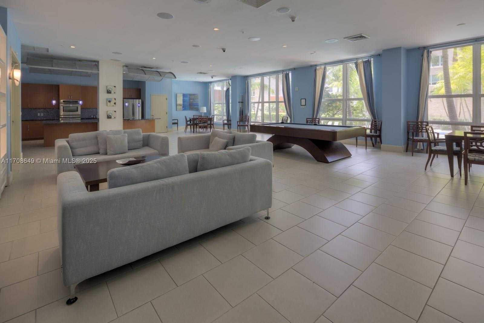 Small Image of 2000 NORTH BAYSHORE DR #1502, Miami Number 34