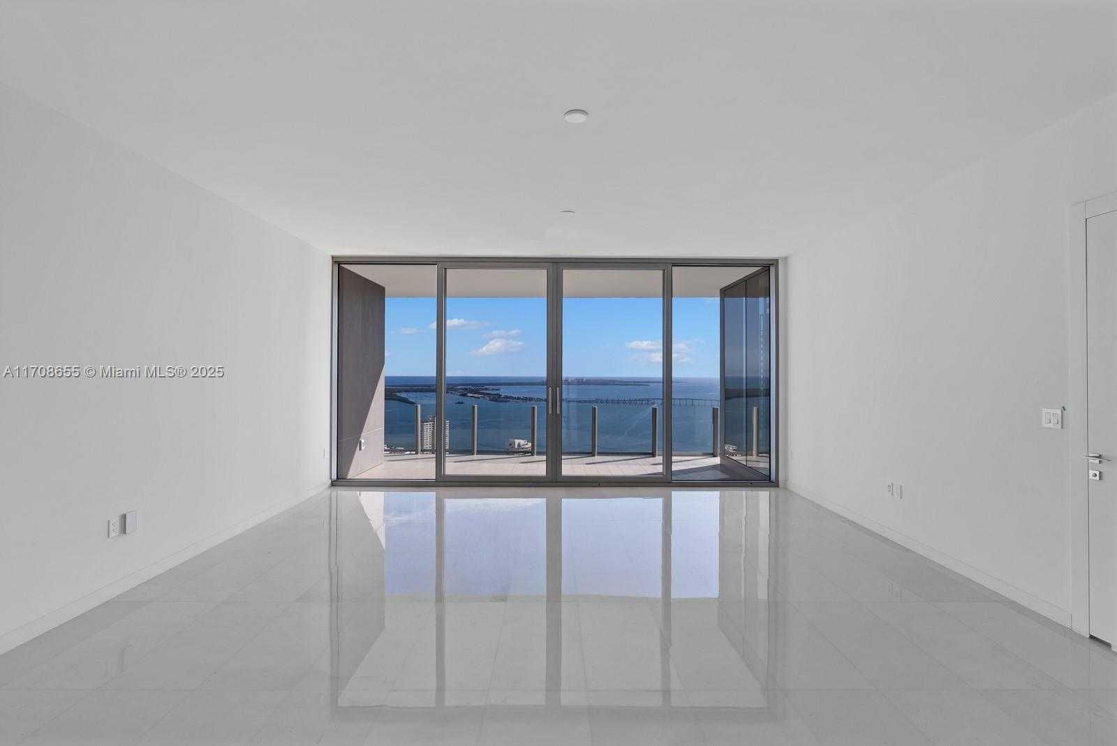 Small Image of 300 BISCAYNE BLVD WAY #4703, Miami Number 21