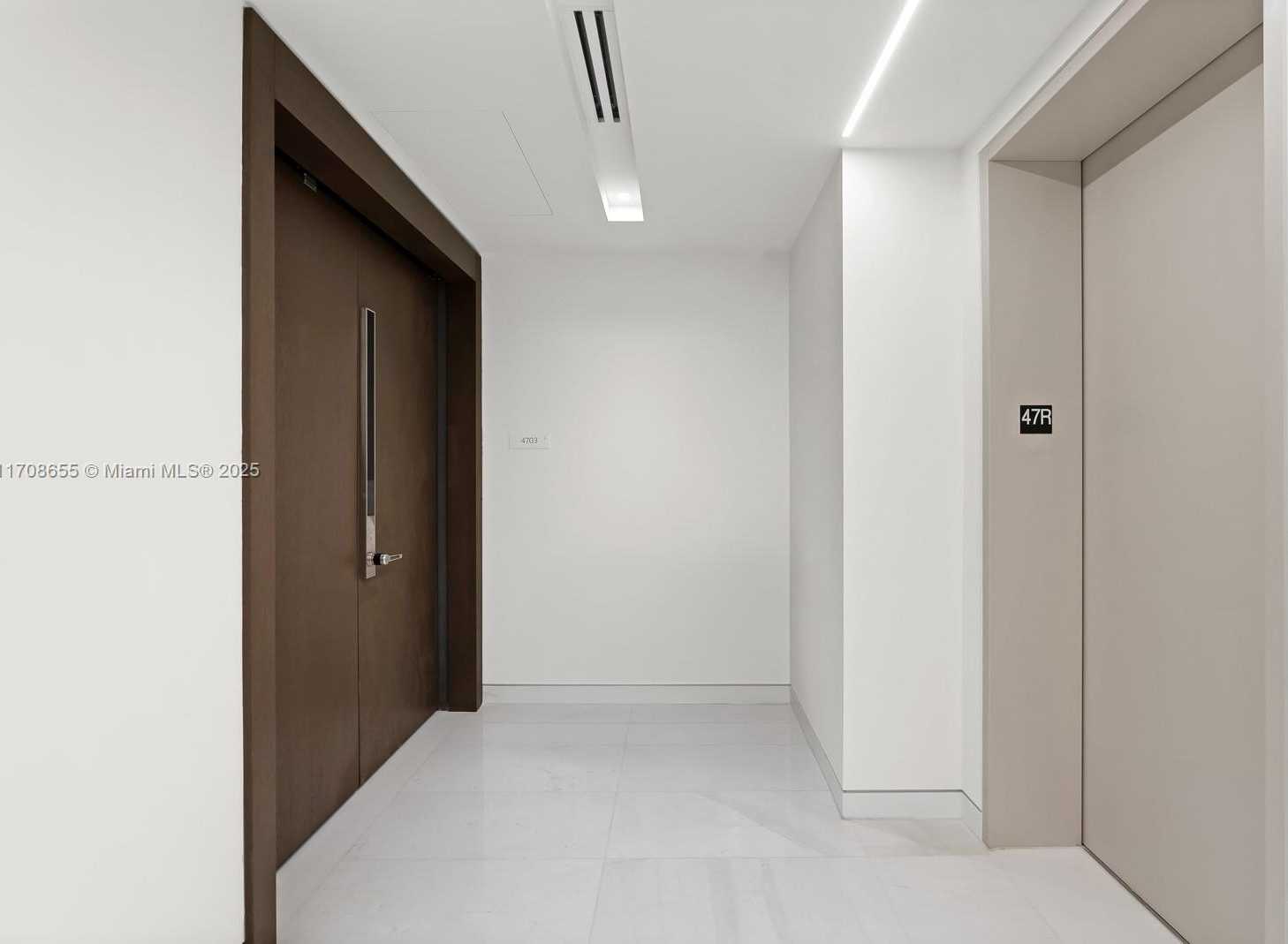 Small Image of 300 BISCAYNE BLVD WAY #4703, Miami Number 30