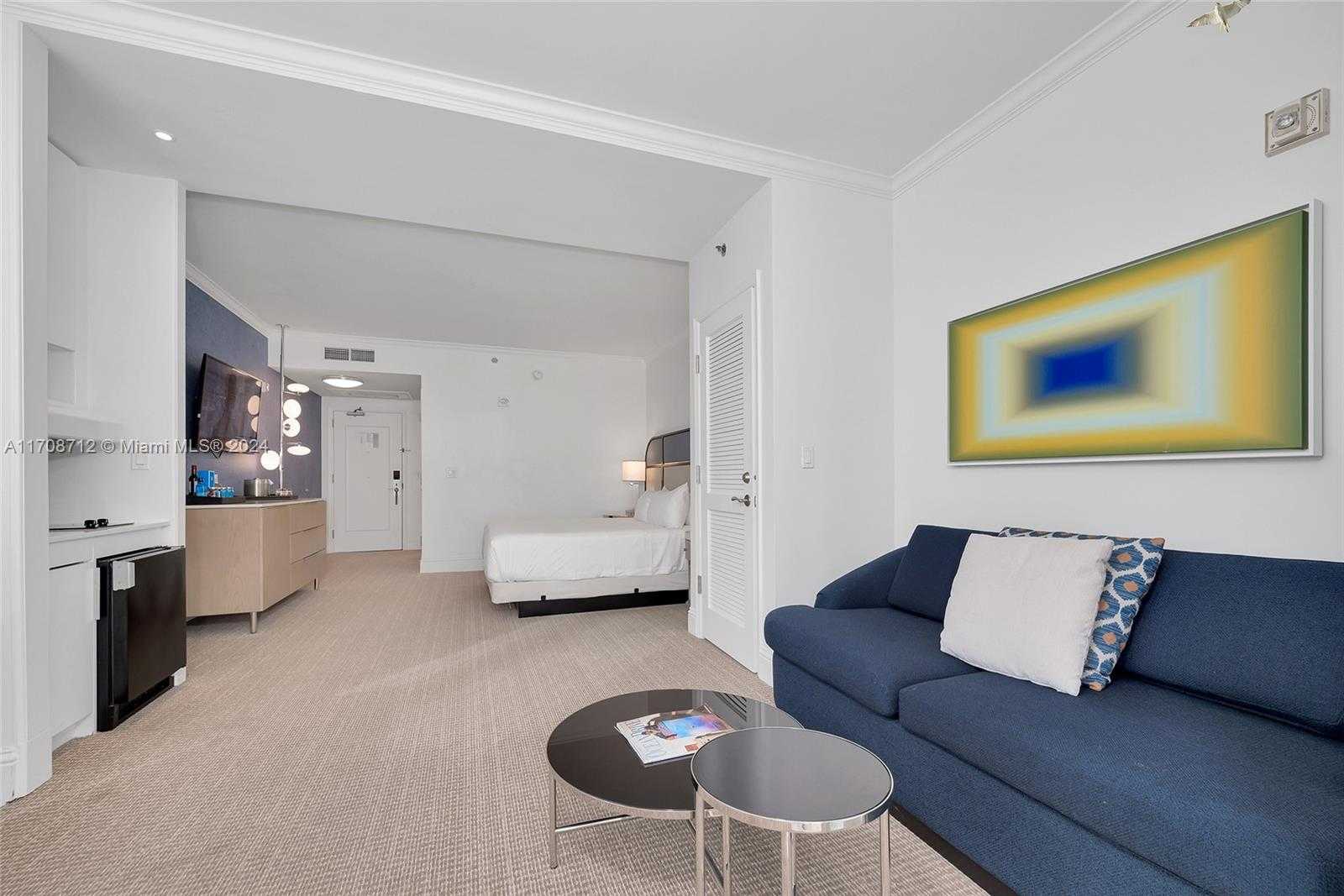 Small Image of 4401 Collins Ave, Miami Beach, FL 33140, USA Number 12