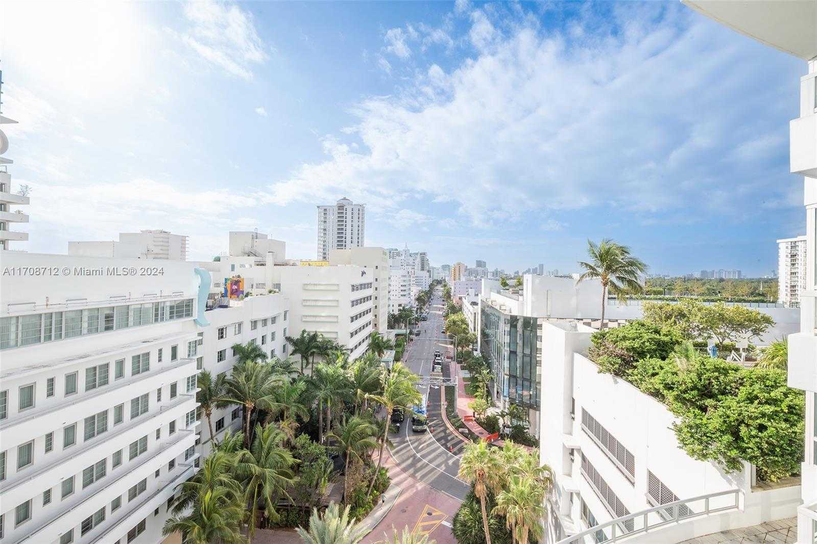 Small Image of 4401 Collins Ave, Miami Beach, FL 33140, USA Number 20