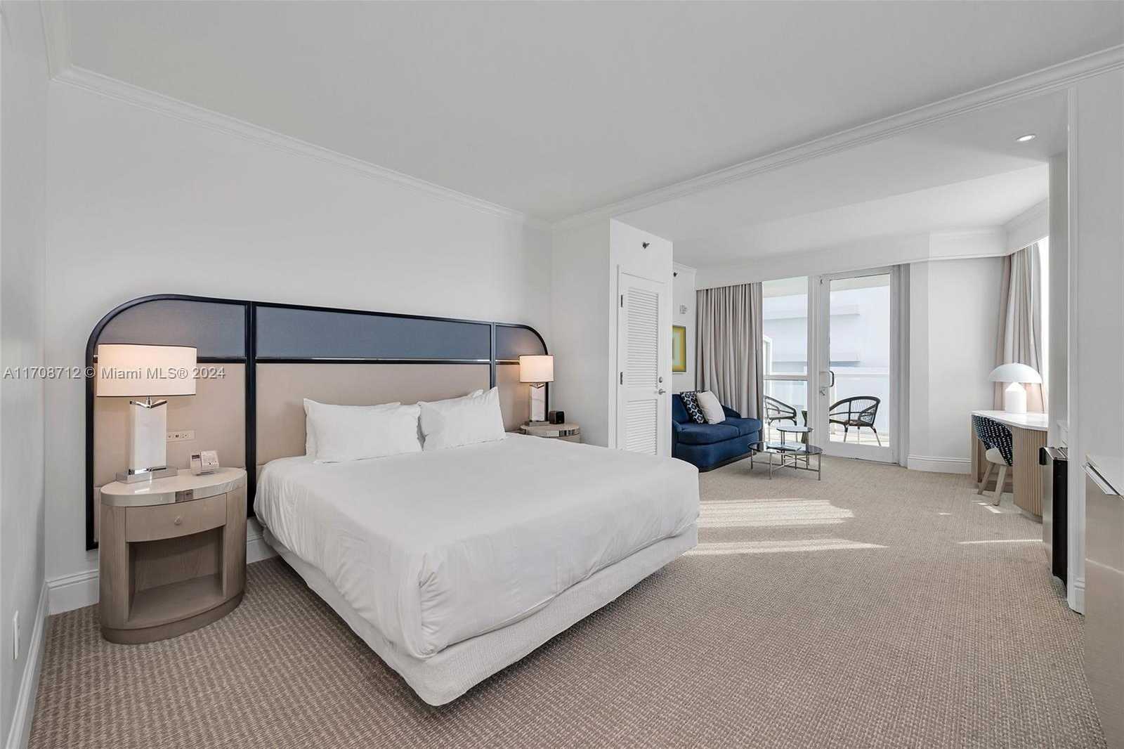Small Image of 4401 Collins Ave, Miami Beach, FL 33140, USA Number 5
