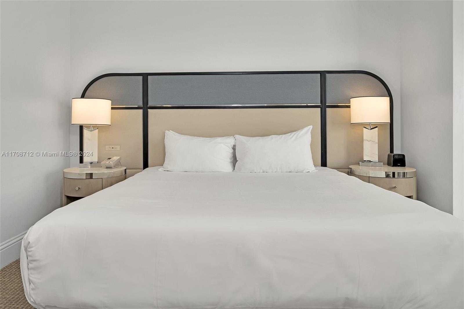 Small Image of 4401 Collins Ave, Miami Beach, FL 33140, USA Number 6