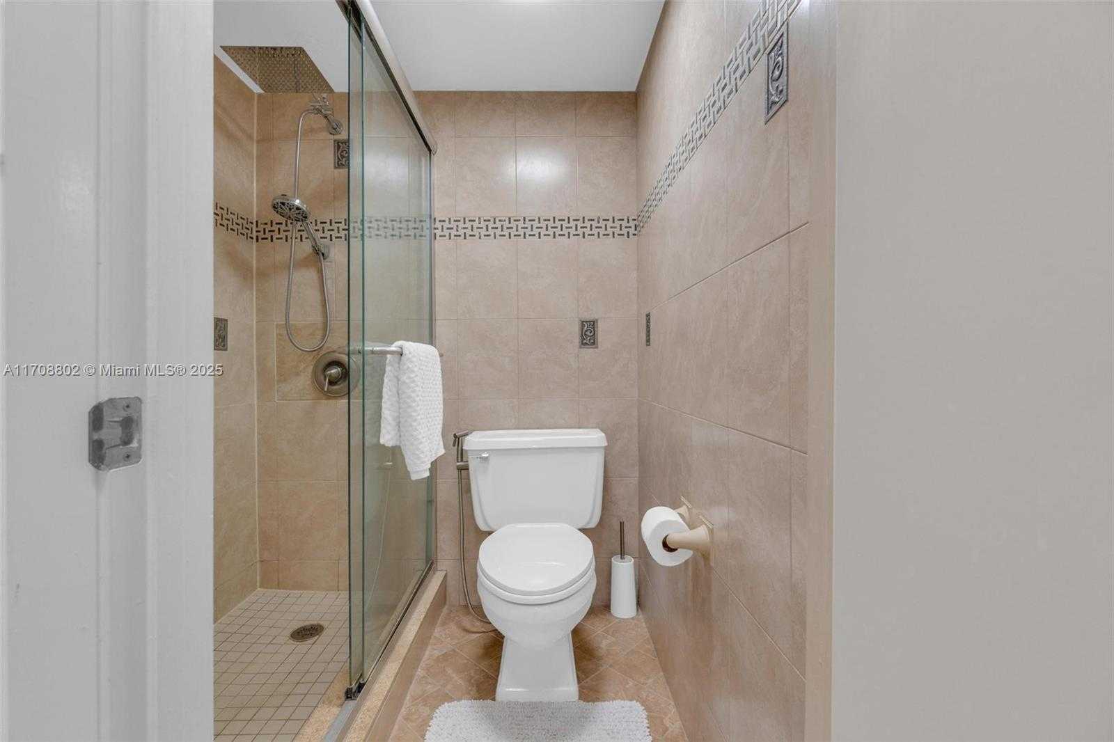 Small Image of 17720 NORTH BAY ROAD #802, Sunny Isles Beach Number 25