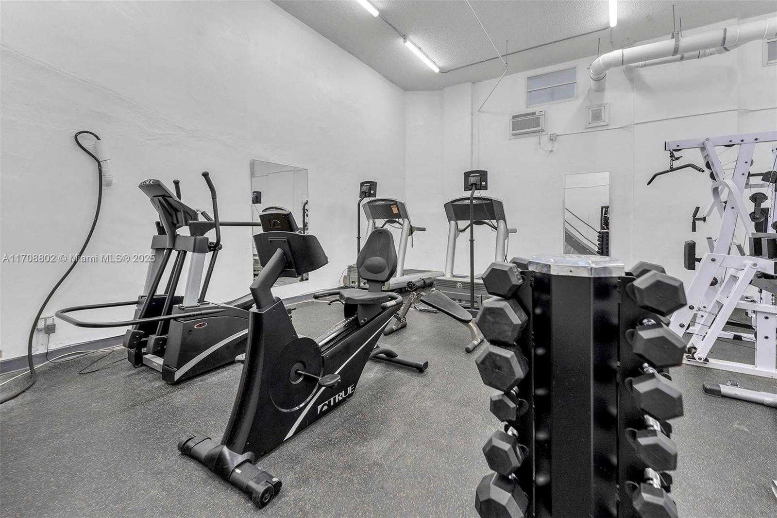 Small Image of 17720 NORTH BAY ROAD #802, Sunny Isles Beach Number 43