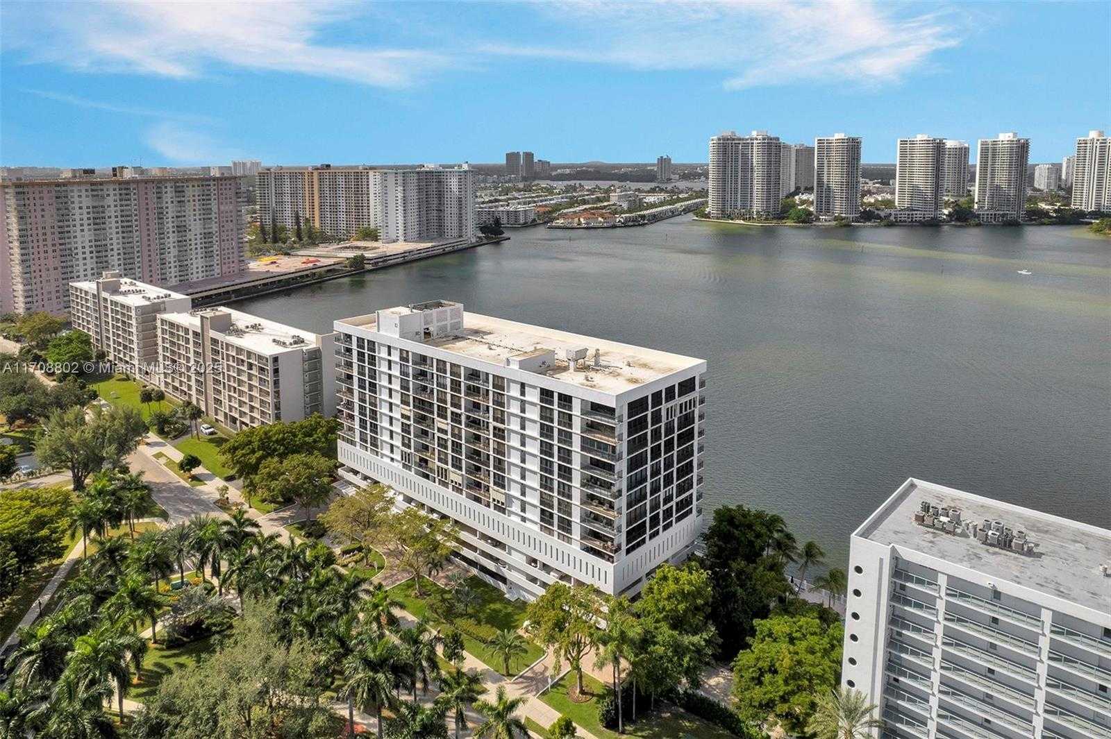 Small Image of 17720 NORTH BAY ROAD #802, Sunny Isles Beach Number 48