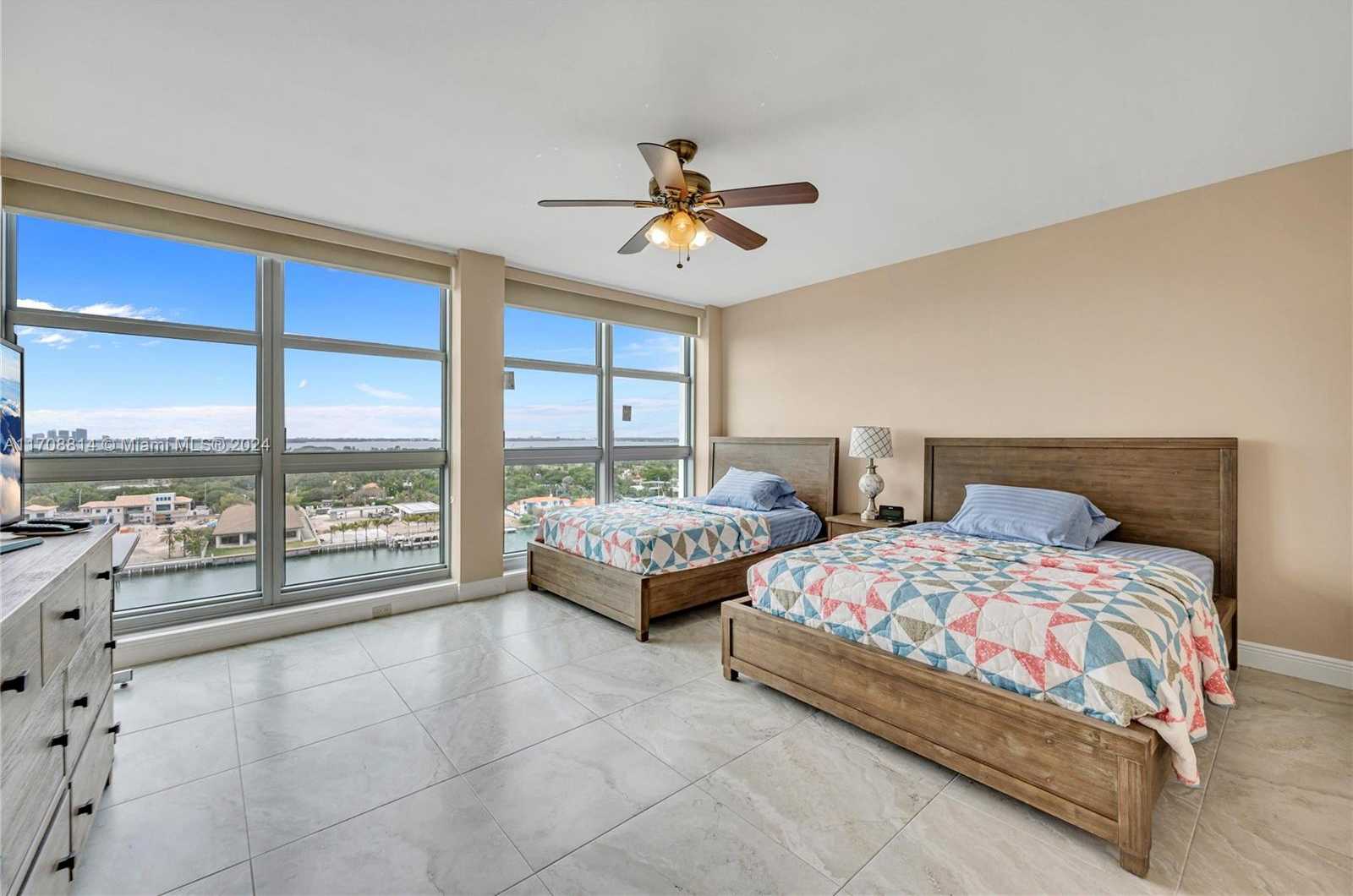 Small Image of 5055 COLLINS AVE #14M, Miami Beach Number 21