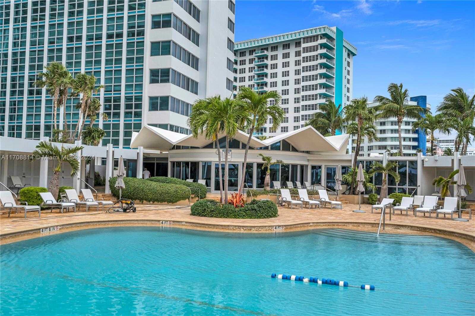 Small Image of 5055 COLLINS AVE #14M, Miami Beach Number 36