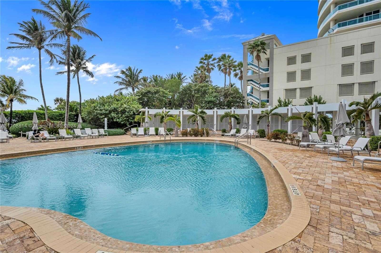 Small Image of 5055 COLLINS AVE #14M, Miami Beach Number 38
