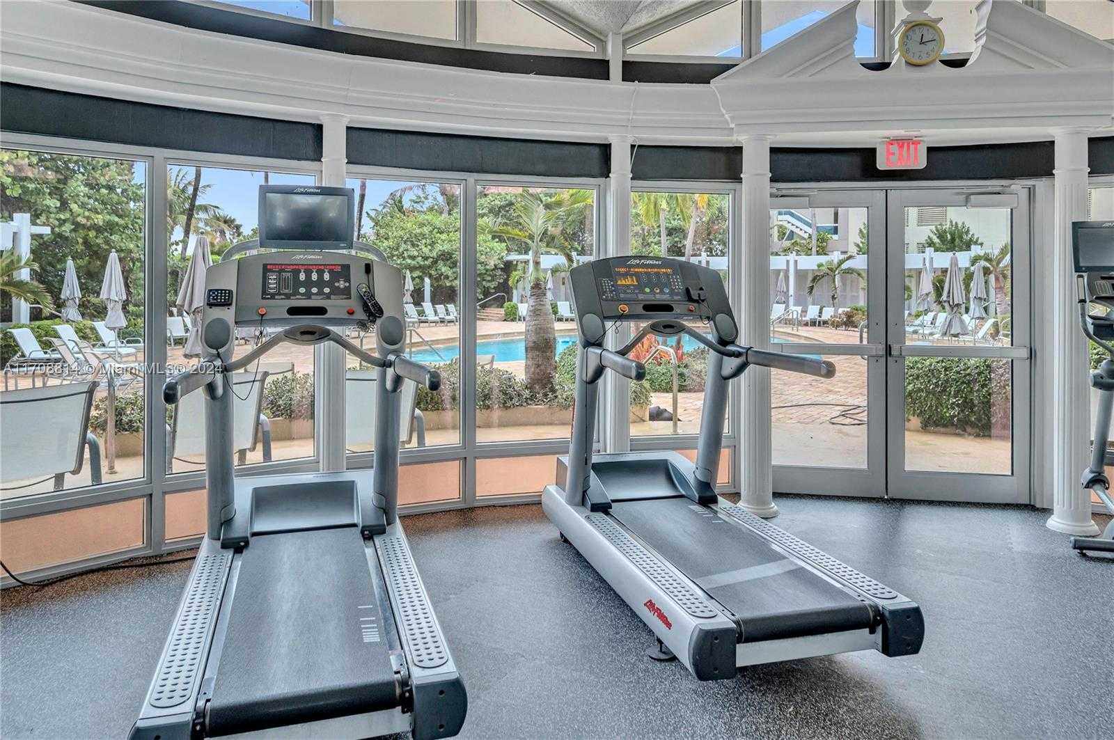 Small Image of 5055 COLLINS AVE #14M, Miami Beach Number 41