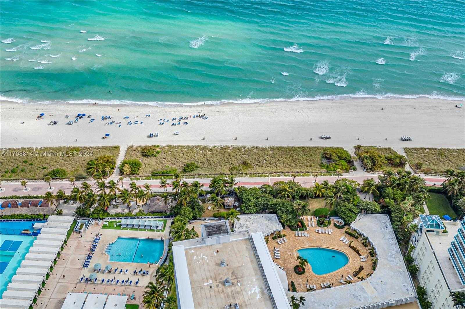 Small Image of 5055 COLLINS AVE #14M, Miami Beach Number 56