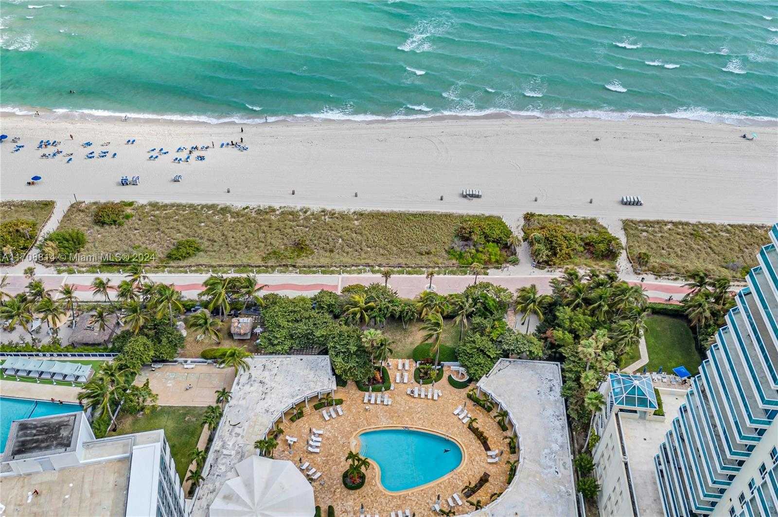 Small Image of 5055 COLLINS AVE #14M, Miami Beach Number 57