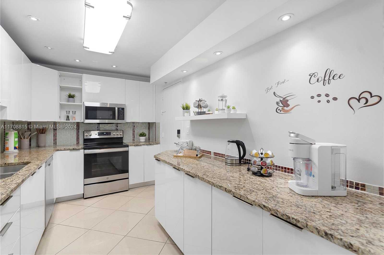 Small Image of 3901 SOUTH OCEAN DR #15N, Hollywood Number 16