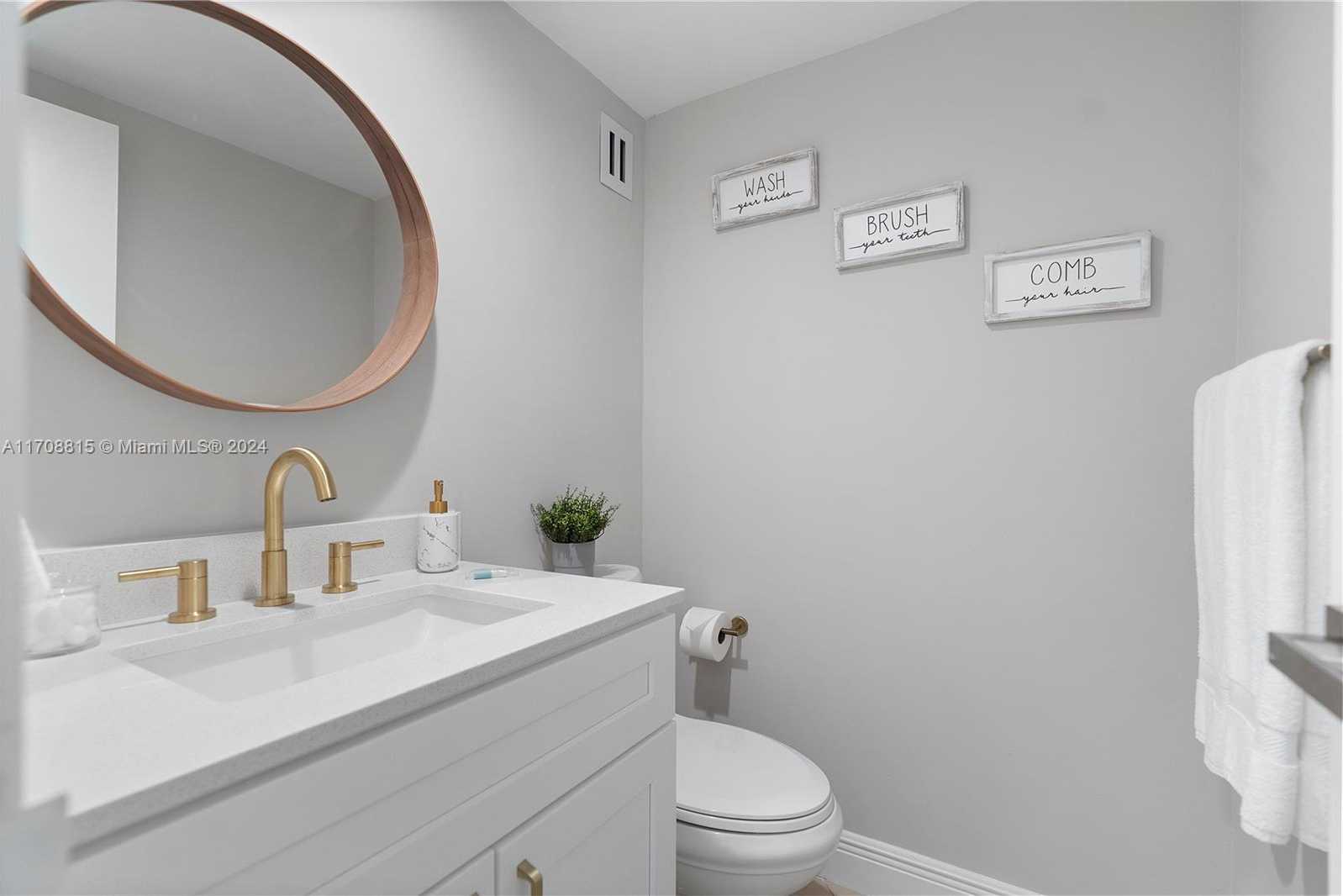 Small Image of 3901 SOUTH OCEAN DR #15N, Hollywood Number 33