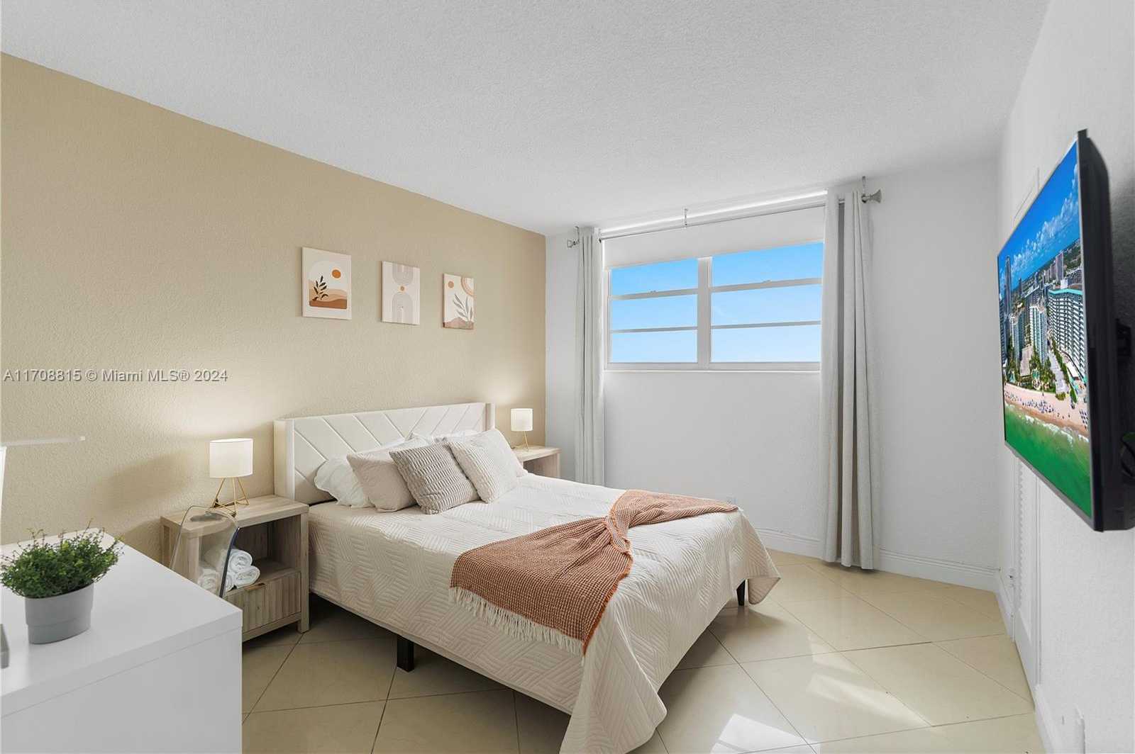 Small Image of 3901 SOUTH OCEAN DR #15N, Hollywood Number 36