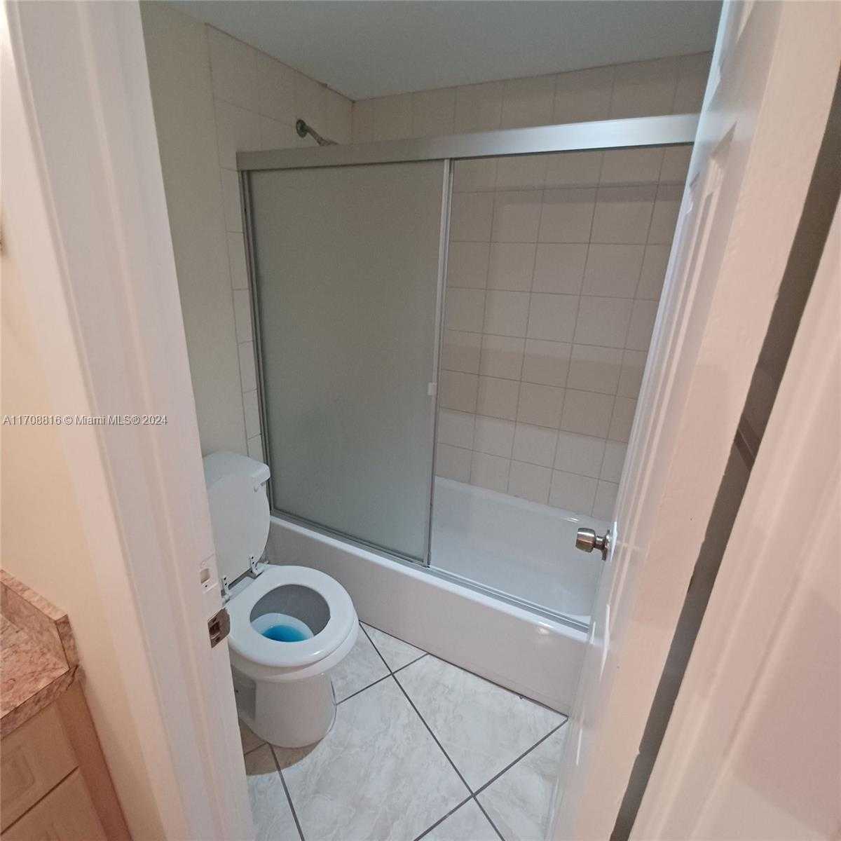 Small Image of 3475 NORTH COUNTRY CLUB DR #615, Aventura Number 24