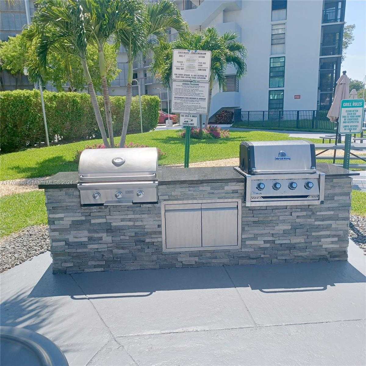 Small Image of 3475 NORTH COUNTRY CLUB DR #615, Aventura Number 38