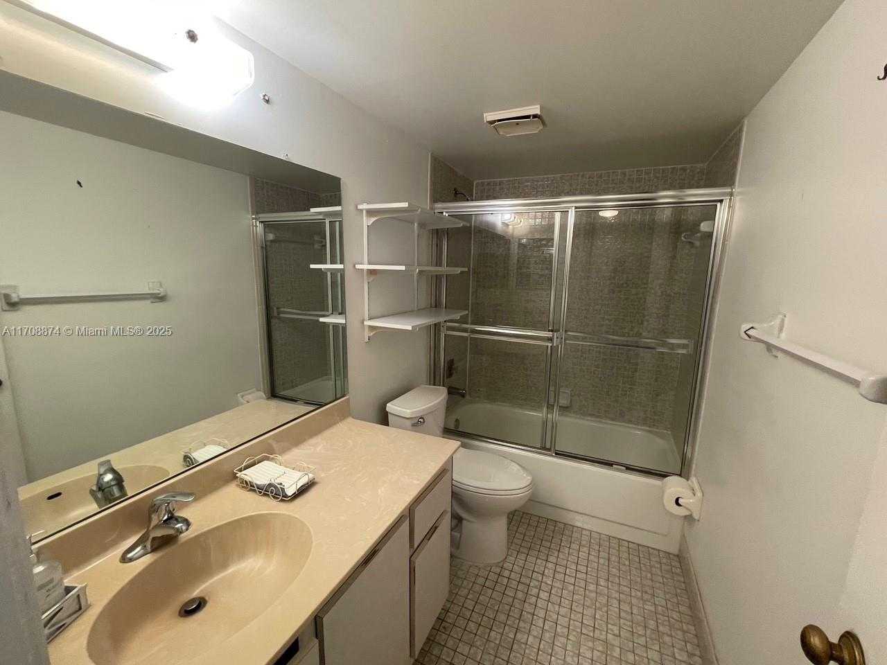 Small Image of 6800 CYPRESS RD #511, Plantation Number 24