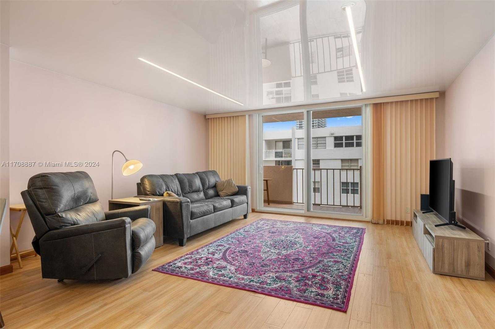 Small Image of 1865 SOUTH OCEAN DR #16B, Hallandale Beach Number 10