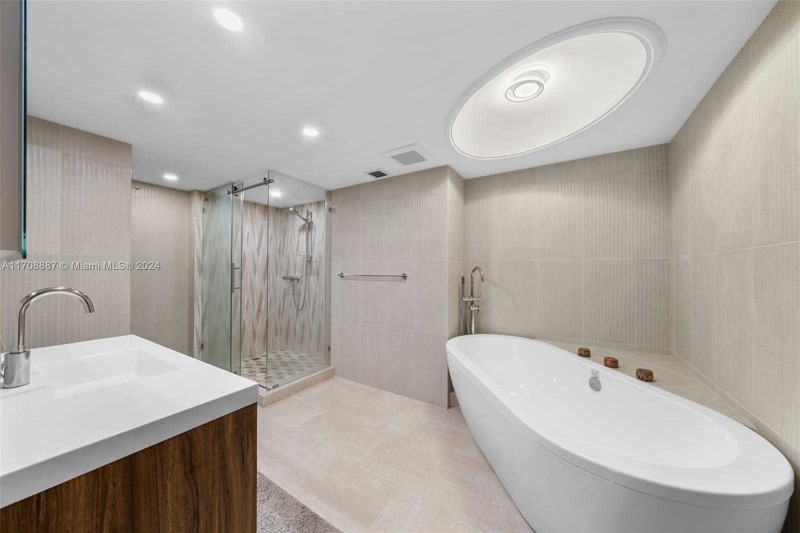 Small Image of 1865 SOUTH OCEAN DR #16B, Hallandale Beach Number 24