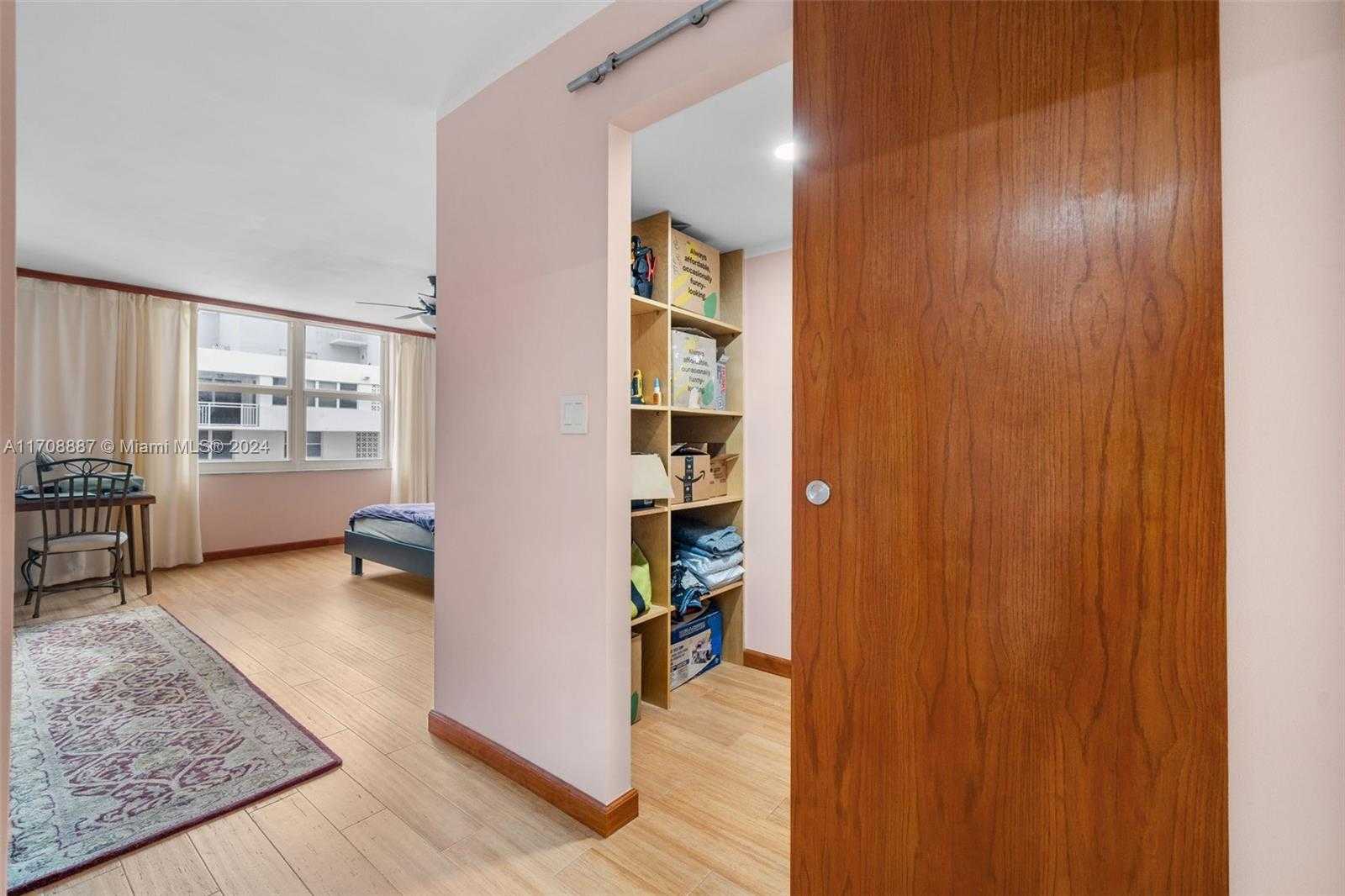 Small Image of 1865 SOUTH OCEAN DR #16B, Hallandale Beach Number 25