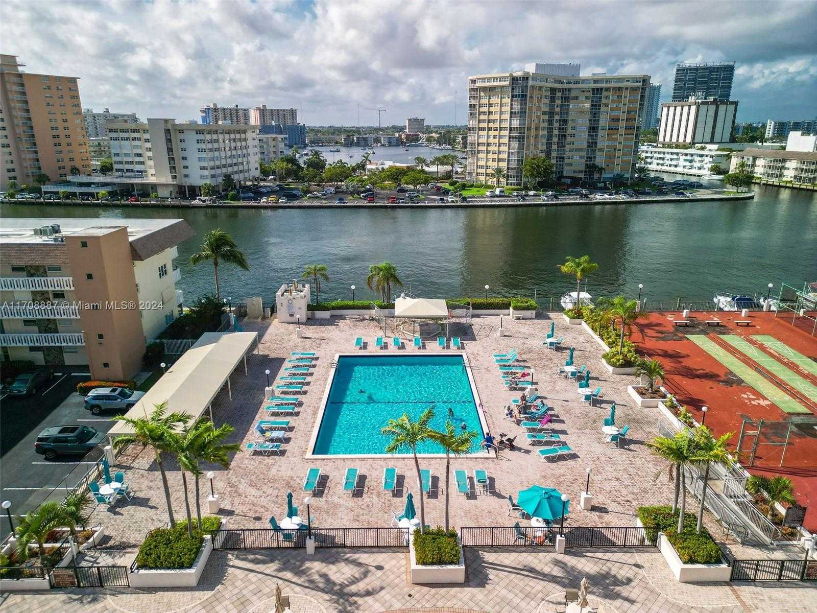 Small Image of 1865 SOUTH OCEAN DR #16B, Hallandale Beach Number 36