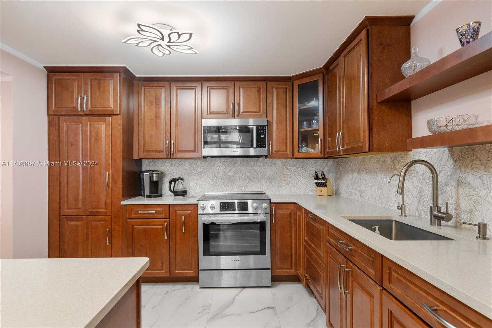 Small Image of 1865 SOUTH OCEAN DR #16B, Hallandale Beach Number 8