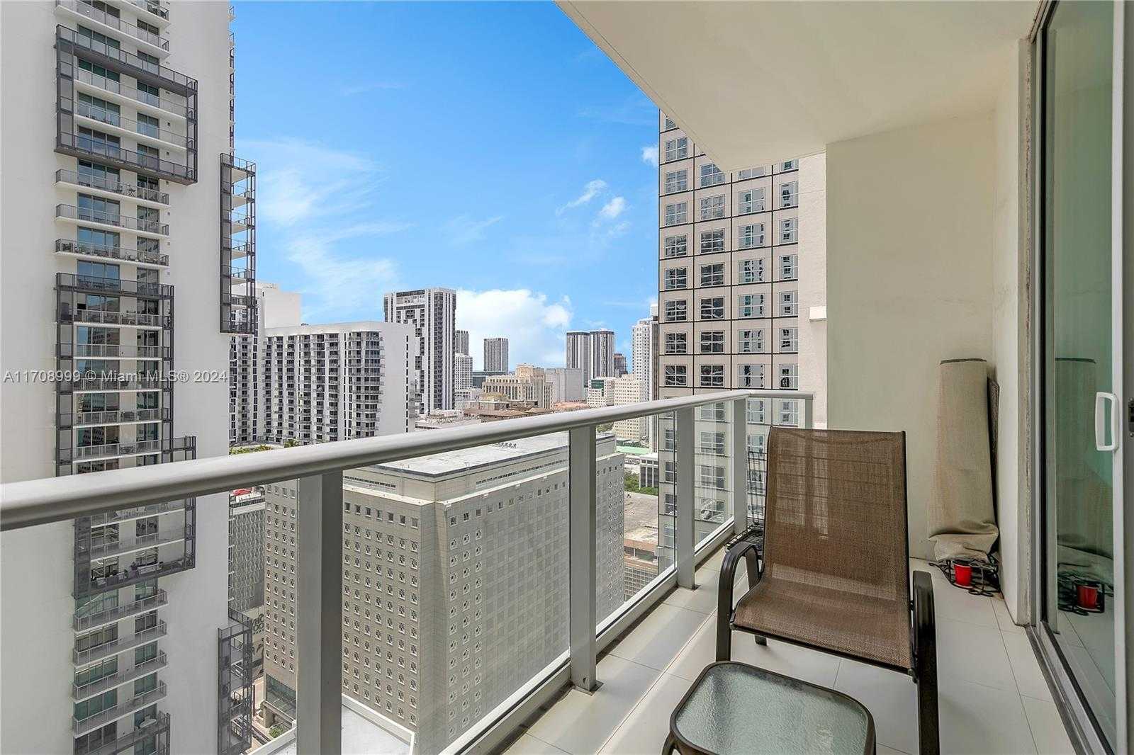 Small Image of 300 SOUTH BISCAYNE BLVD #T-2309, Miami Number 6