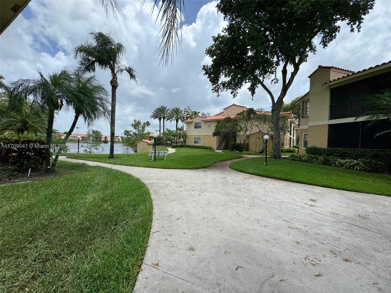 Small Image of 1269 SOUTH WEST 46TH AVE #2401, Pompano Beach Number 22