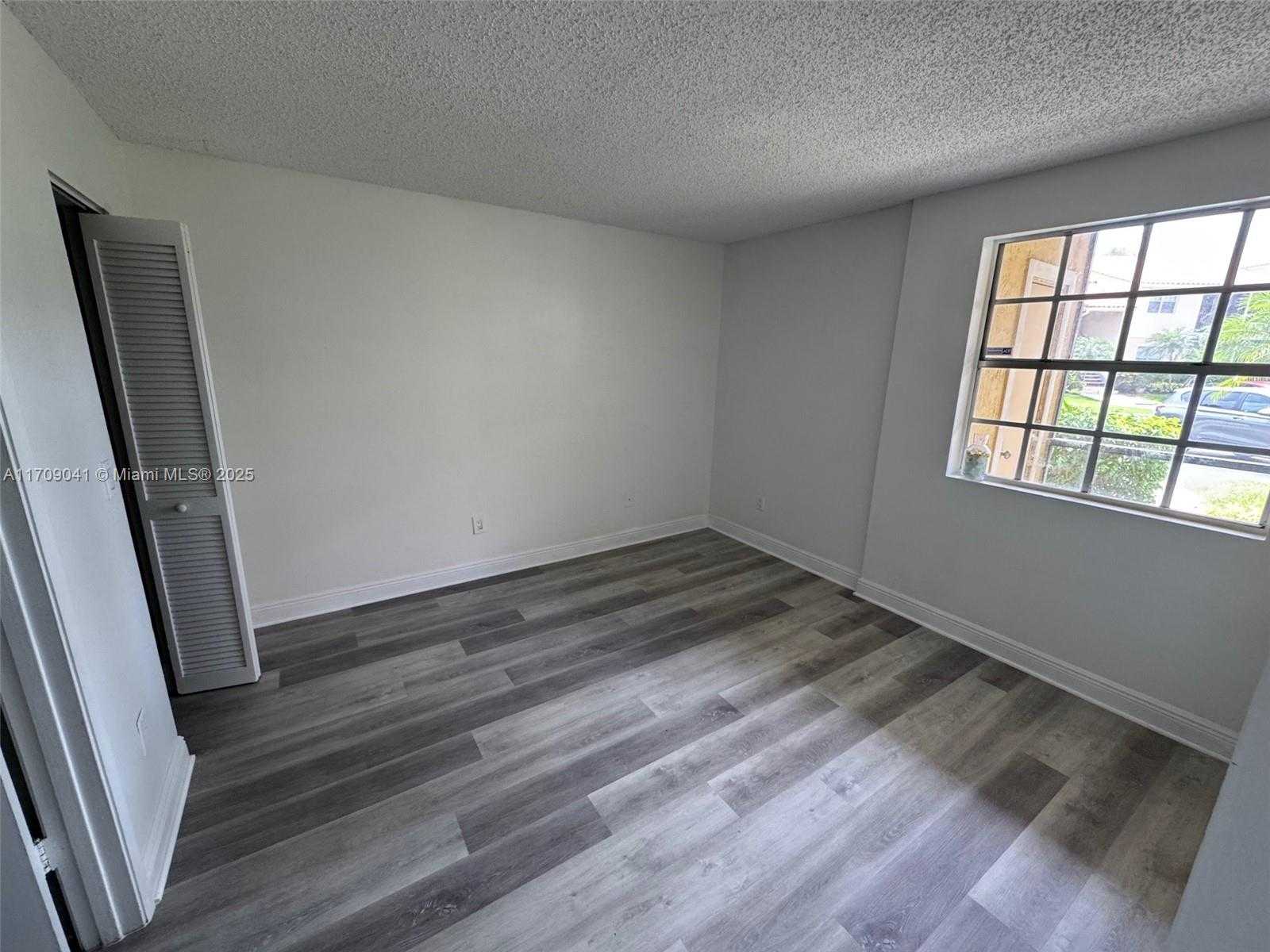 Small Image of 1269 SOUTH WEST 46TH AVE #2401, Pompano Beach Number 4