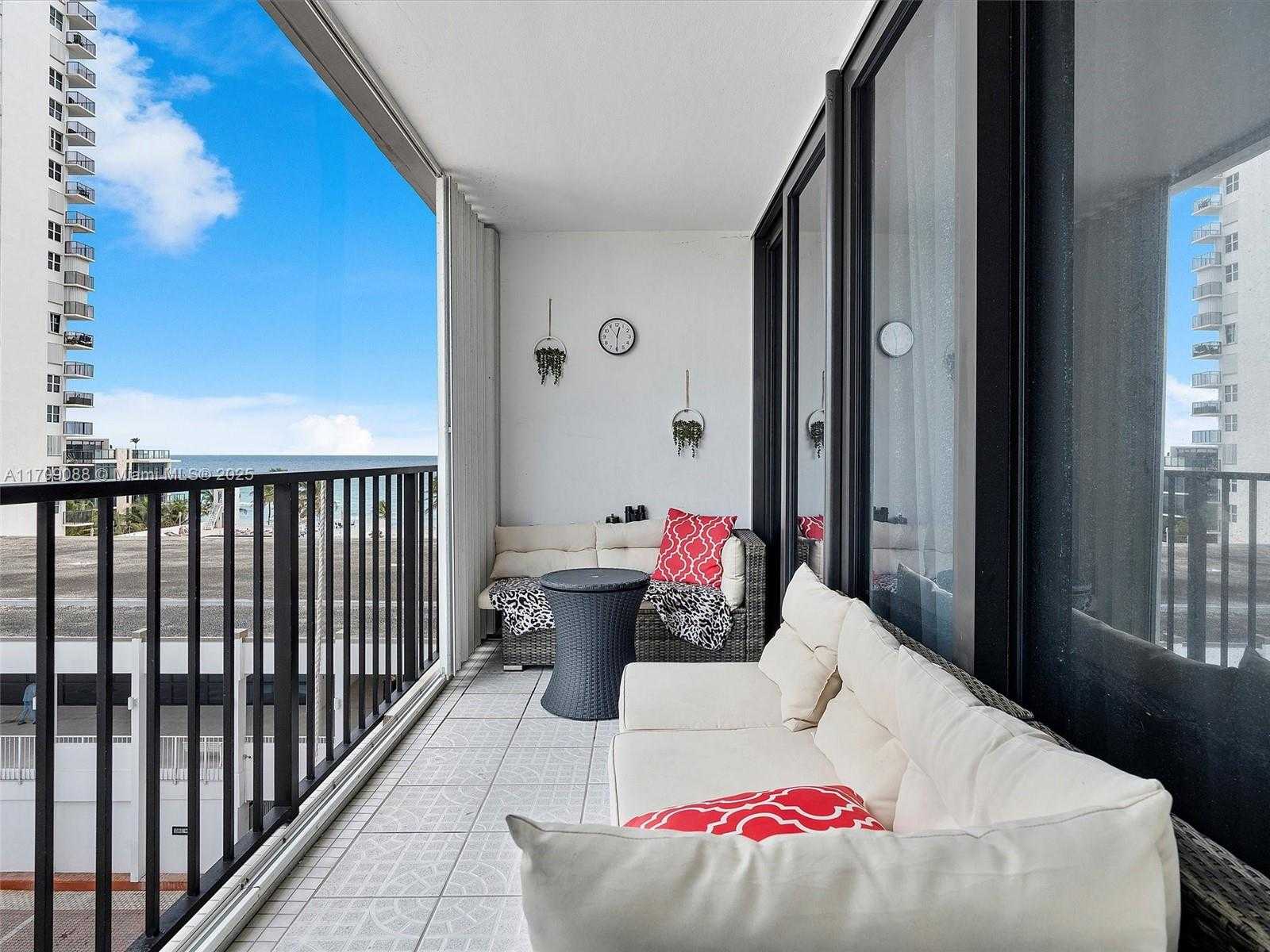 Small Image of 2401 SOUTH OCEAN DR #605, Hollywood Number 10
