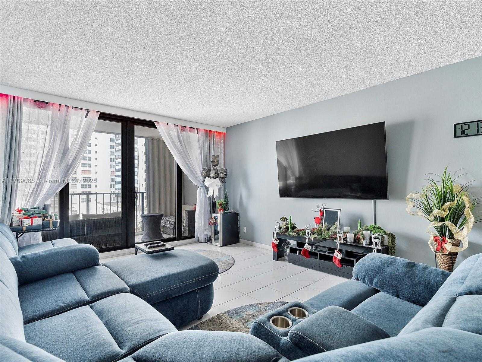 Small Image of 2401 SOUTH OCEAN DR #605, Hollywood Number 11