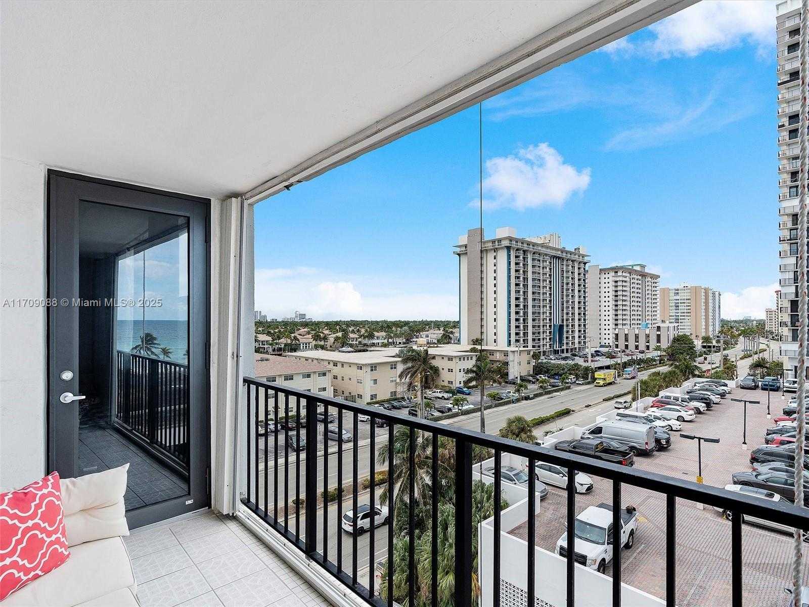 Small Image of 2401 SOUTH OCEAN DR #605, Hollywood Number 21