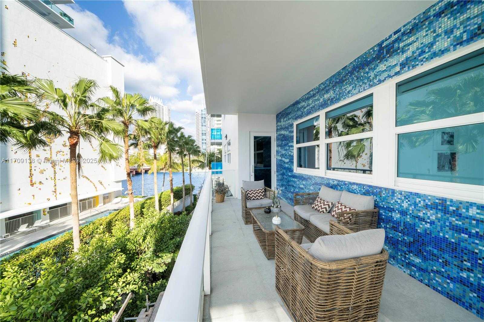 Small Image of 6103 AQUA AVE #301, Miami Beach Number 10