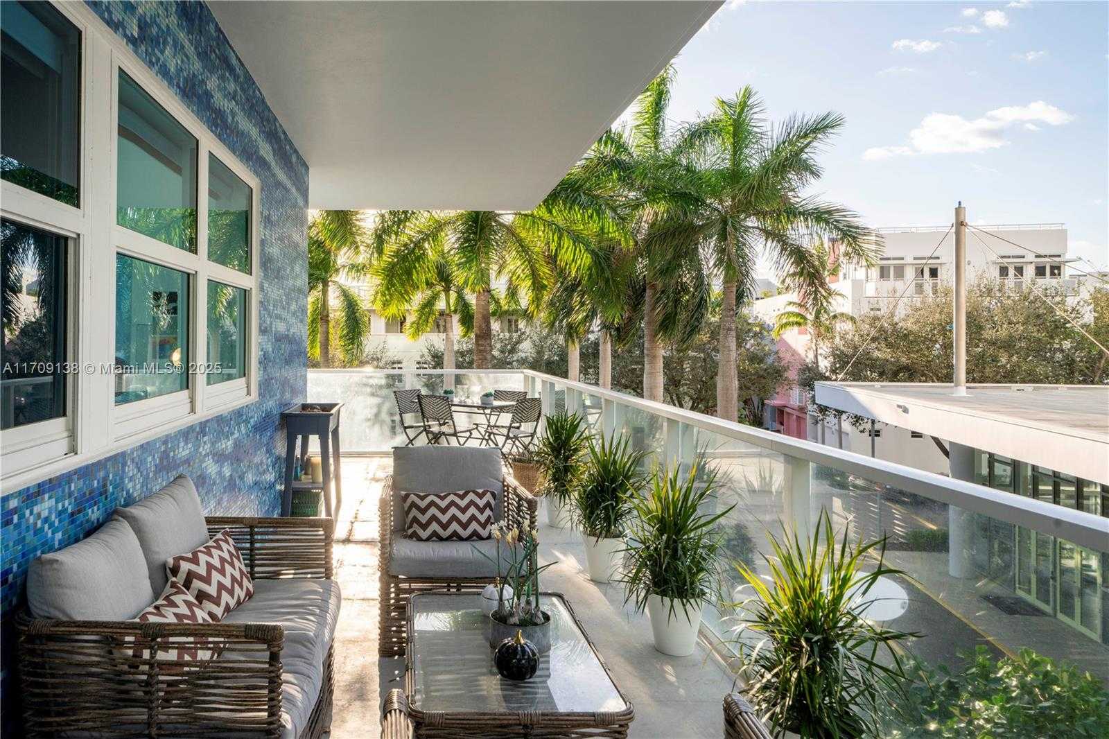 Small Image of 6103 AQUA AVE #301, Miami Beach Number 47