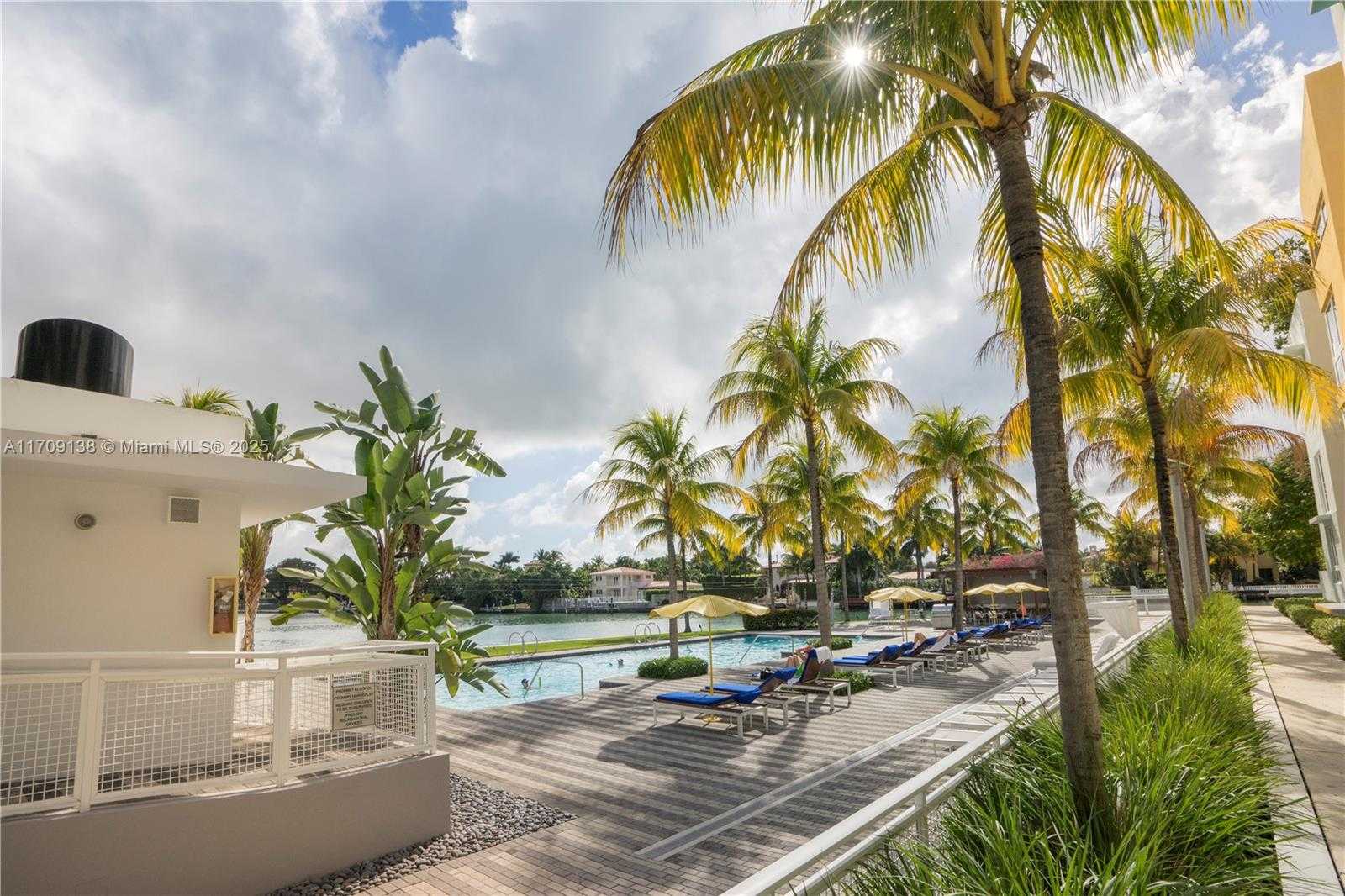 Small Image of 6103 AQUA AVE #301, Miami Beach Number 60