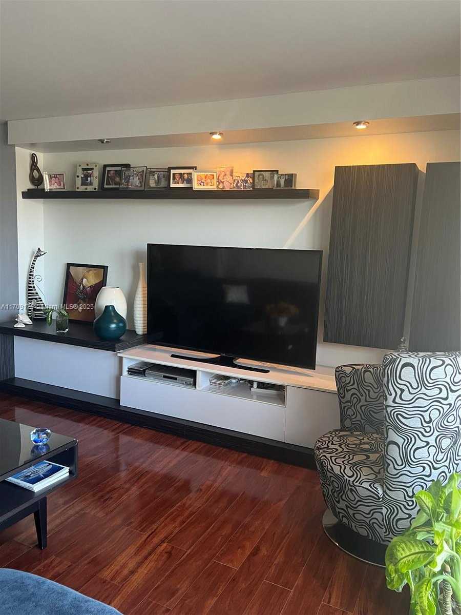 Small Image of 1500 SOUTH OCEAN DR #5G, Hollywood Number 41