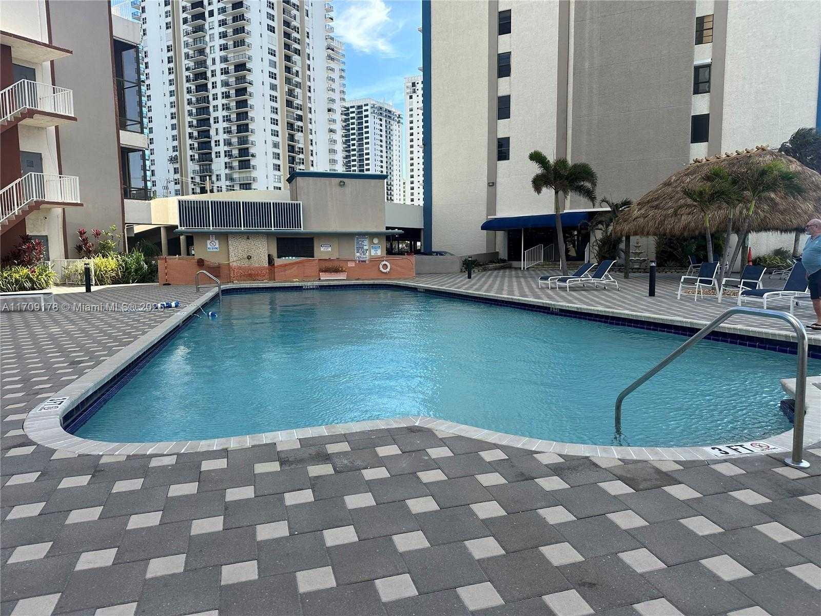 Small Image of 1500 SOUTH OCEAN DR #5G, Hollywood Number 77
