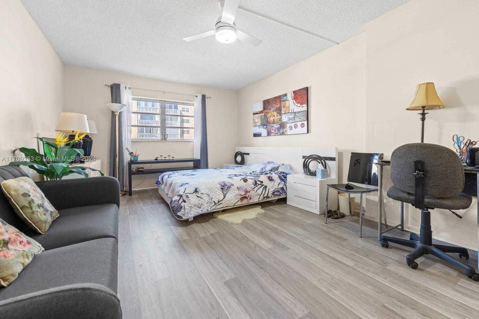 Small Image of 421 NORTH EAST 14TH AVE #405, Hallandale Beach Number 19
