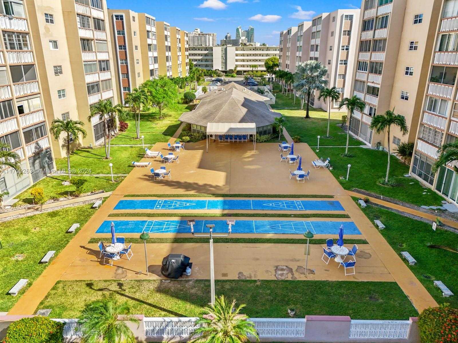 Small Image of 421 NORTH EAST 14TH AVE #405, Hallandale Beach Number 32